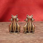 Solid Brass Cat Figurine Artisanal Home Living Room Entrance Office Desktop Tea Pet Elegant Display Ornament