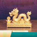 New Premium Quality Office Desktop Decorative Item Lucky Prosperity Dragon Statue Zodiac Chinese New Year Business Gift