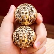 New Solid Brass Buddha Hand Sculpture Deep Carving Craftwork Peaceful Knot Creative Gift Ornamental Piece for Home Decor