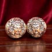 New Solid Brass Buddha Hand Sculpture Deep Carving Craftwork Peaceful Knot Creative Gift Ornamental Piece for Home Decor - Image 2