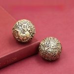 Solid Brass Handheld Money Ball for Stress Relief and Playability Chinese Cultural Artistic Handcraft Ornament for Decoration