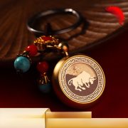 Bronze Artistic Rotation Keychain Car Pendant Bag Accessory Handle Red Coral Key Holder Custom Metal Craft Ornament - Image 2