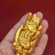Bronze Handheld Wealth Attracting Phoebe Buddha Hand Pendant Solid Home Decor Ornaments Suitable For Players