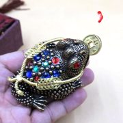 Bronze Hollow Out Three-legged Toad Wealth Attractor Living Room Decorative Item Tea Pet Retired Vintage Design Diamond-Embedded - Image 2