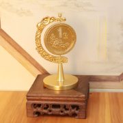 Bronze Desktop Ornaments Rotating Stress Relief Hand Piece Custom Metal Craft Gift For Business And Home Decoration - Image 2