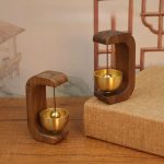 Handmade Bronze Doorbell Magnetic Attraction Entrance Reminder Japanese Style Handcrafted Metal Craft Ornament
