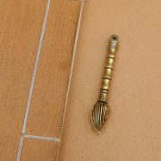 Creative Brass Confucius Temple Keychain Accessories Imitation Ancient Nine-storey Treasure Tower Copper Pen Pendant - Image 2