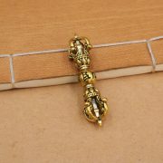 Antique Brass Tathagata Vajra Car Keychain Pure Copper Gilded Automotive Pendant Buddhist Esoteric Ceremony Ornaments Accessories - Image 3