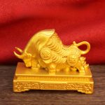 WangNiu Zodiac Bull Wealth Attracting Home Decor Feng Shui Craft Gift Metal Artwork Bull Head Raising Upward Household Ornaments
