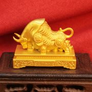 WangNiu Zodiac Bull Wealth Attracting Home Decor Feng Shui Craft Gift Metal Artwork Bull Head Raising Upward Household Ornaments - Image 4