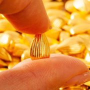 Miniature Simulated Gold Mini Bars Alloy Bookkeeping Beads Home Shop Decoration Moving Gift Craftwork Ornament - Image 2