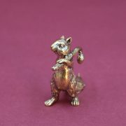 Rustic Bronze Squirrel Branch Creative Decoration Living Room Children's Bedroom Desktop Home Decor Wholesale Metal Craft - Image 4