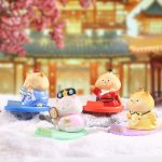 New Arrival Cute Cartoon Resin Phone Stand Creative Home Desktop Decoration Artistic Craft Figurine Perfect Housewarming Gift