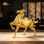 Luxurious Modern Horse Figurine for Instant Wealth and Money Home Decor Living Room Bar Cabinet Artistic Handmade Metal Craft