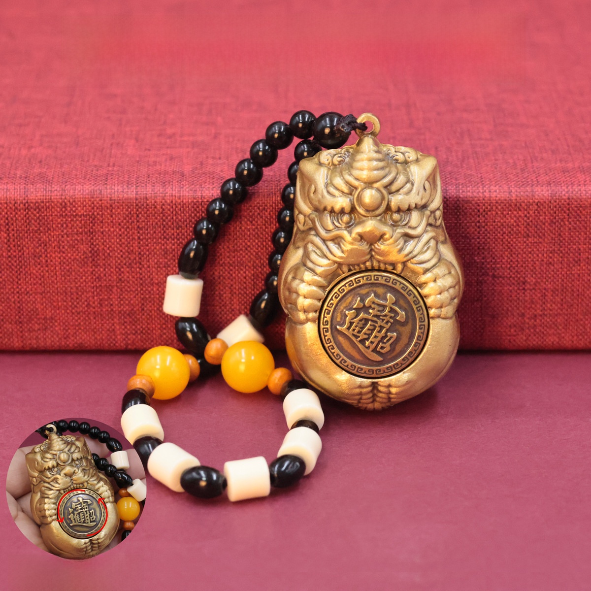 LA-978779604013_img0-1 Portable Brass Good Luck Wealth Attraction Xiu Ornaments Health Enhancing Stress Relief Gifts Display Pieces - Image 1