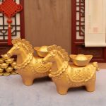 Instant Wealth Horse Alloy Ornament Office Desktop Decorative Rotating Treasure Gift Custom Metal Craft