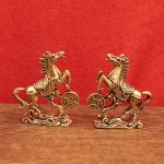 Retro Bronze Horse Figurine Money Stepping Office Living Room Desktop Decorations Zodiac Horse Custom Metal Craft Ornaments