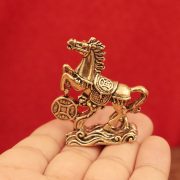 Retro Bronze Horse Figurine Money Stepping Office Living Room Desktop Decorations Zodiac Horse Custom Metal Craft Ornaments - Image 3