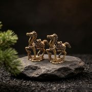 Retro Bronze Lucky Horse Figurine With Tuo Yuan Bao Copper Coin Success Craft Home Office Decorations Custom Metal Work - Image 3