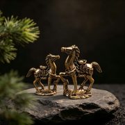Retro Bronze Lucky Horse Figurine With Tuo Yuan Bao Copper Coin Success Craft Home Office Decorations Custom Metal Work - Image 4