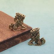 Retro Bronze麒麟 Figurines Wealth Attracting Fortune Bringer Desktop Tea Pets Pair Zen Enlightenment Bronze Ornaments - Image 3