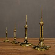 Custom Metal Model of Shanghai Oriental Pearl Tower Tourist Souvenir Bronze-Colored Zinc Alloy Construction Architectural Model