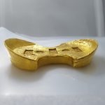 Antique Style Custom Metal Medal Badge Handcrafted Bronze Material Front and Back Consistent Color Ideal for Special Occasions