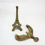 Creative Anti-Gravity Balance Eagle Eiffel Tower Model Metal Office Desk Decorations Miniature Metal Crafts Custom Medals Badges - Image 3