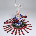 2020 New Adult Ethnic Minority Clothing Dance Performance Costume Stage Show Outfit Yunnan Minority Style Performance Apparel