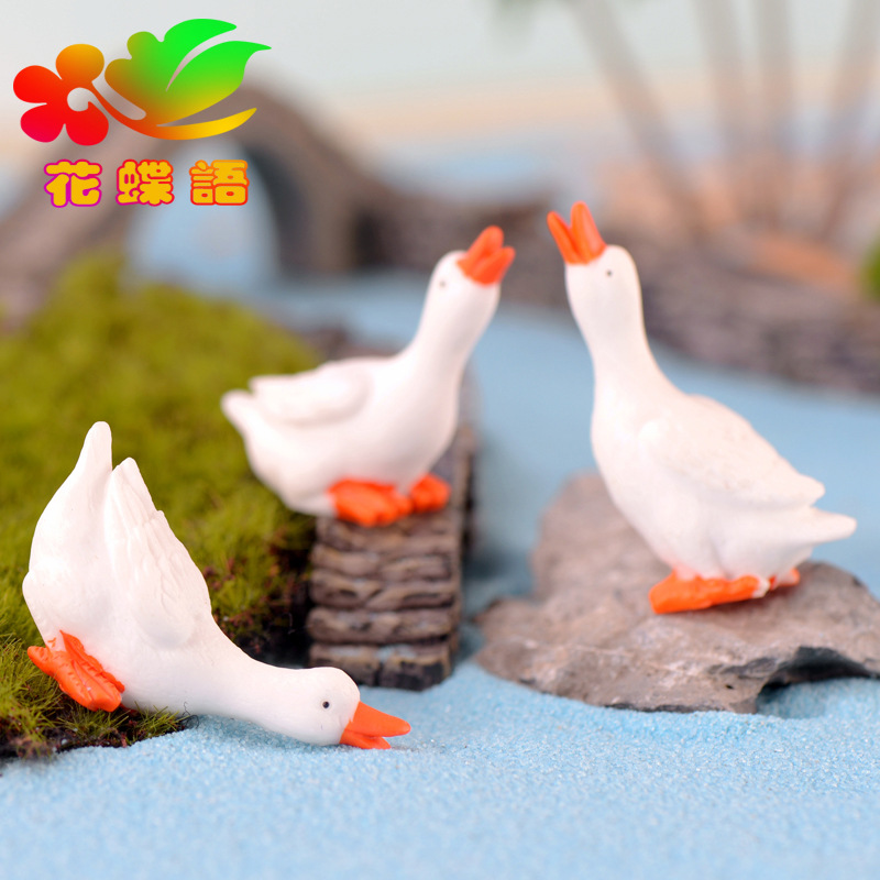 9626460785_393786582.jpg Resin Day Duck Customizable Decorative Ornament DIY Accessories Parent-Child Gift Water Ball Craft White Swan Decoration - Image 1