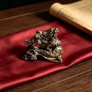 Solid Brass Office Desk Pair of Xi Wang Small Figurines Antique Bronze Tea Pet Jewelry Crafts Gifts Handheld Pieces - Image 4