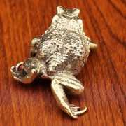 Bronze Frog Figurine Small Metal Pure Copper Amulet Office Home Decorations Gold Toad Display Custom Metal Medal Badge - Image 2