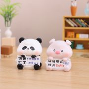 办公室工位装饰打工动物抱牌摆件卡通萌趣桌面摆件生日礼物 - Image 4