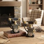 Nordic Creative Retro Telephone Customizable Decorative Resin Ornament for Restaurant Living Room TV Cabinet Internet Cafe Bar