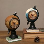 Retro Earth Globe Clock Creative European Style Resin Decorative Ornaments Customizable Desktop Decoration for Bedroom Office