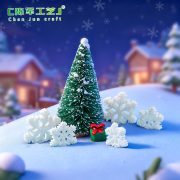 Customizable Decorative Ornaments Christmas Snowflake Resin Cartoon Craftwork Mobile Phone Case Accessories Landscape Decoration - Image 3
