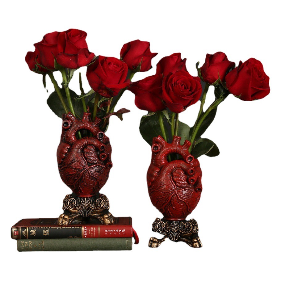 O1CN019S6eYN1Bs2uvRVy6g_0-0-cib.jpg Customizable Decorative Ornament Heart-Shaped Vase American Style Home Desktop Decoration Resin Craft Octopus Design - Image 1