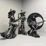 European Style Customizable Decorative Resin Ornament Witch Figure for Home Living Room TV Cabinet Bar Vintage Decoration