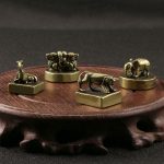 Miniature Antique-Style Bronze Stamp with Zodiac Design Custom Metal Badge Craftsmanship Collectible Miniature Jade Seal