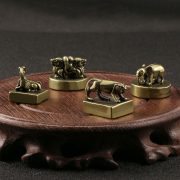 Miniature Antique-Style Bronze Stamp with Zodiac Design Custom Metal Badge Craftsmanship Collectible Miniature Jade Seal