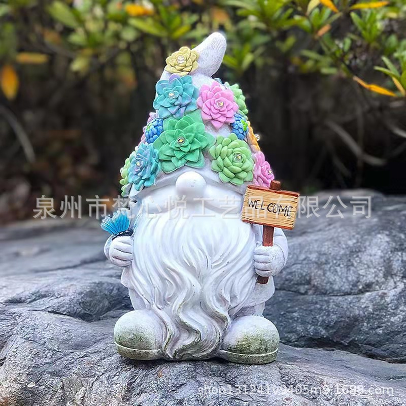 O1CN01IvL7ny1b1XJIcOG7L_2212493283405-0-cib.jpg Customizable Outdoor Garden Gnome Decorative Resin Ornament Solar Powered Lawn Courtyard Lamp Customizable Decorative Craft - Image 1