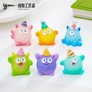 可爱生日大眼仔小怪兽公仔萌粒 diy装饰品配件迷你车载桌面小摆件