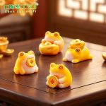 New Year Creative Wealth Attracting Mini Gold Toad Cute Figure Customizable Decorative Ornaments Desktop Miniatures DIY Accessories