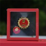 Custom Metal Medal Badge Red Chest Pin President Mao Zedong Memorial Multiangular Residency Emblem Transparent Red Box