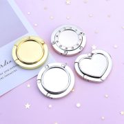 Portable Creative Foldable Metal Bag Hook Practical Souvenir Round Custom Metal Medal Badge Holder Utility Folding Bag Hanger - Image 3