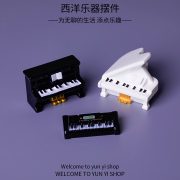Customizable Decorative Resin Ornament Cartoon Western Musical Instruments Miniature Scene for Living Room Bedroom Dollhouse Decoration - Image 4
