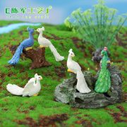 Customizable Decorative Resin Ornament Peacock Realistic Cartoon Miniature Landscape Figurine Creative Accessory - Image 2