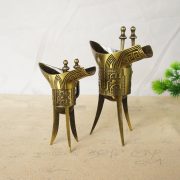 Antique Style Bronze Tripod Cup Qing Dynasty Creative Display Piece Metal Craft Gift Photography Prop Custom Metal Medal Badge - Image 4