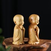 黄金木雕禅意复古小沙弥随身手把件小和尚中式家居桌面装饰摆件 - Image 2