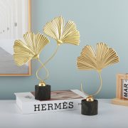 Nordic Luxury Silver Maple Leaf Decoration Metal Craft Creative Home Living Room Bedroom Office Desktop Decorations Custom Metal Medal Badge - Image 2